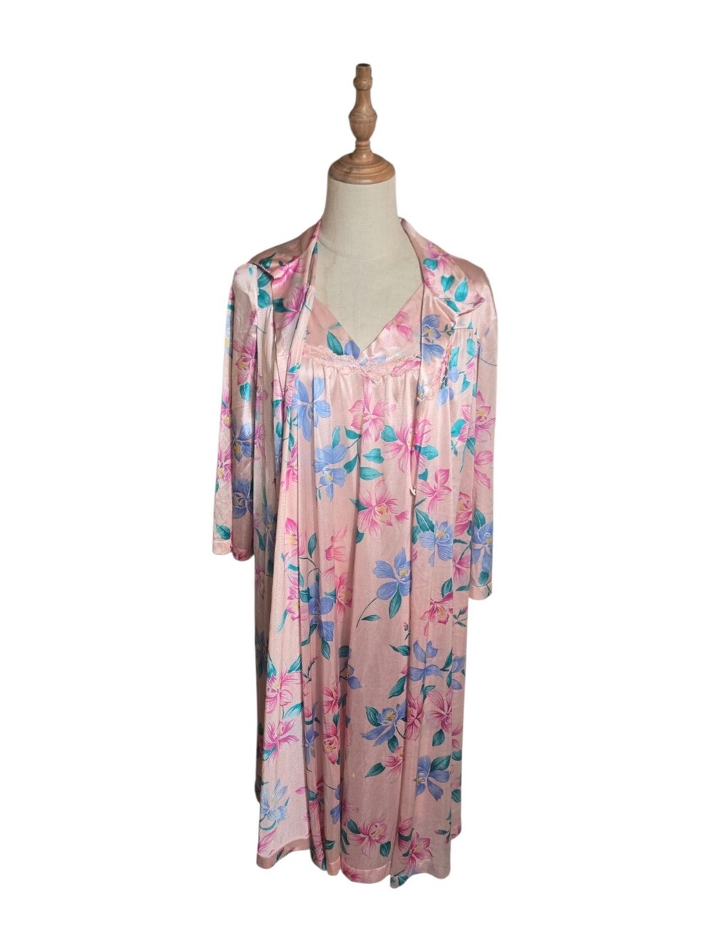 Vanity Fair Vintage Pink Tropical Nightie And Robe Set